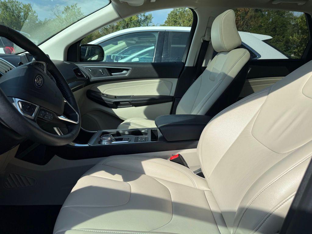 used 2022 Ford Edge car, priced at $26,998