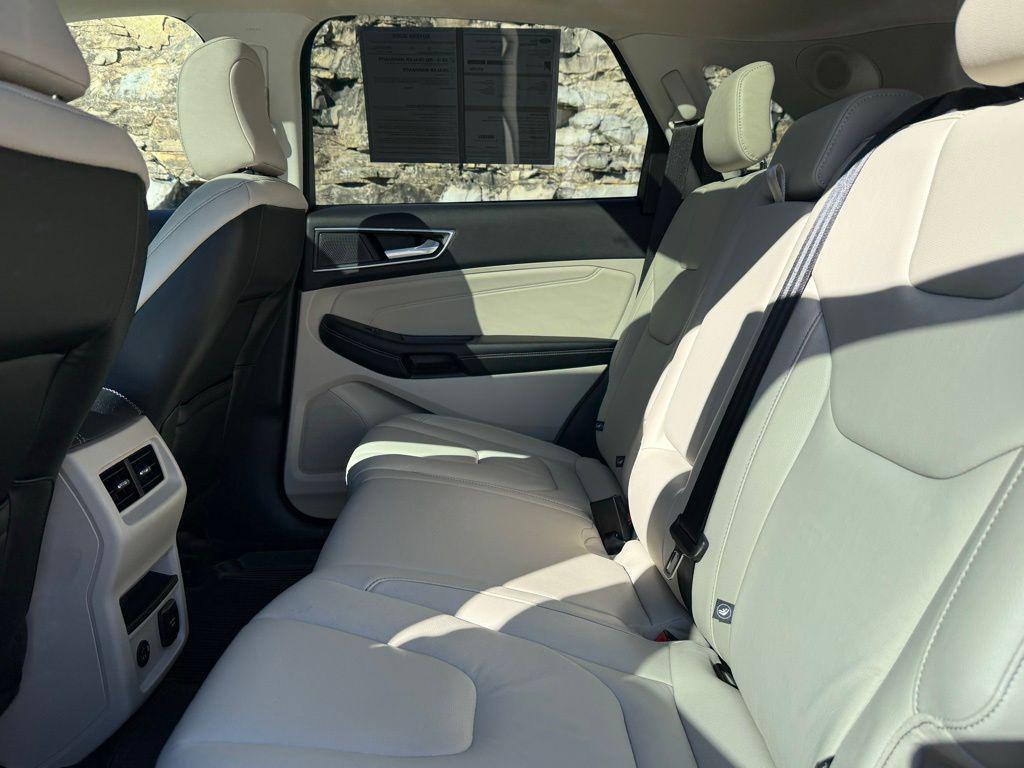 used 2022 Ford Edge car, priced at $26,800