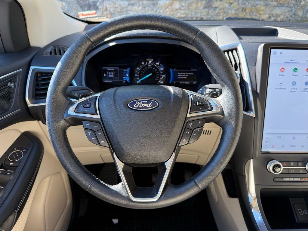 used 2022 Ford Edge car, priced at $26,800