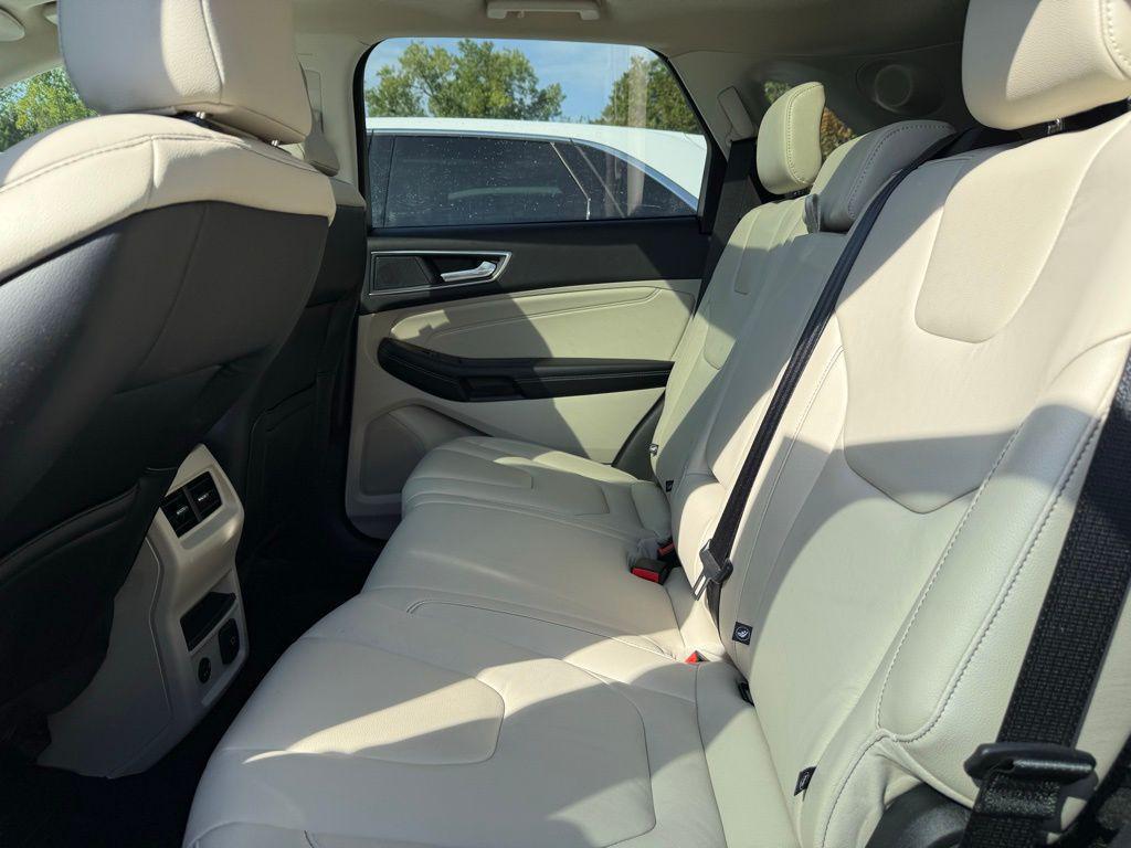used 2022 Ford Edge car, priced at $26,998