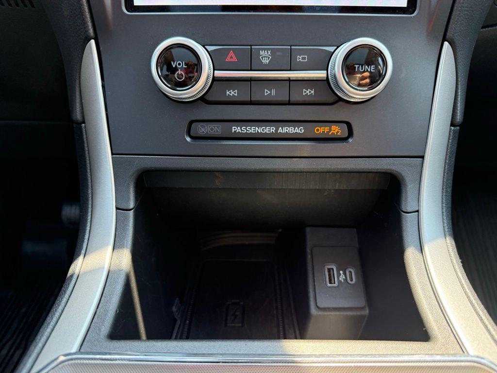used 2022 Ford Edge car, priced at $25,498
