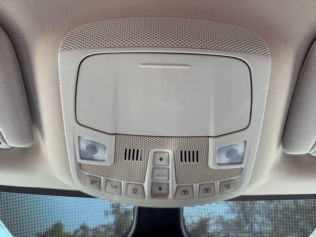 used 2022 Ford Edge car, priced at $25,498