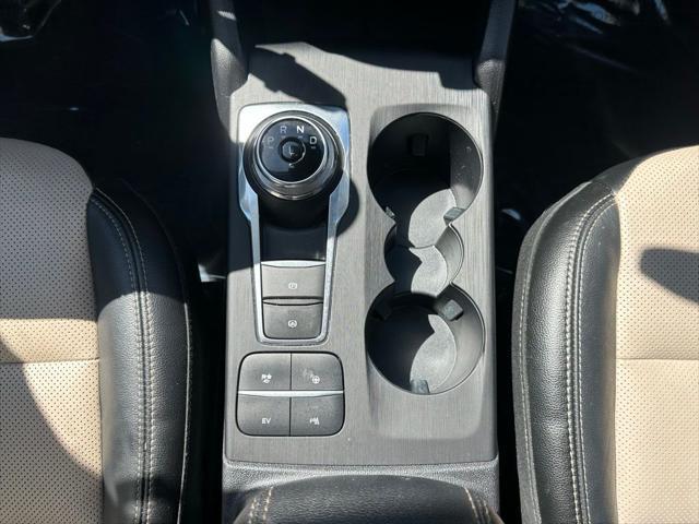 used 2022 Ford Escape car, priced at $24,998
