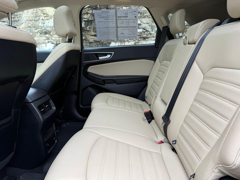 used 2024 Ford Edge car, priced at $27,593