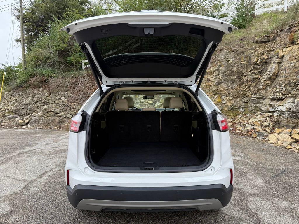 used 2024 Ford Edge car, priced at $27,593