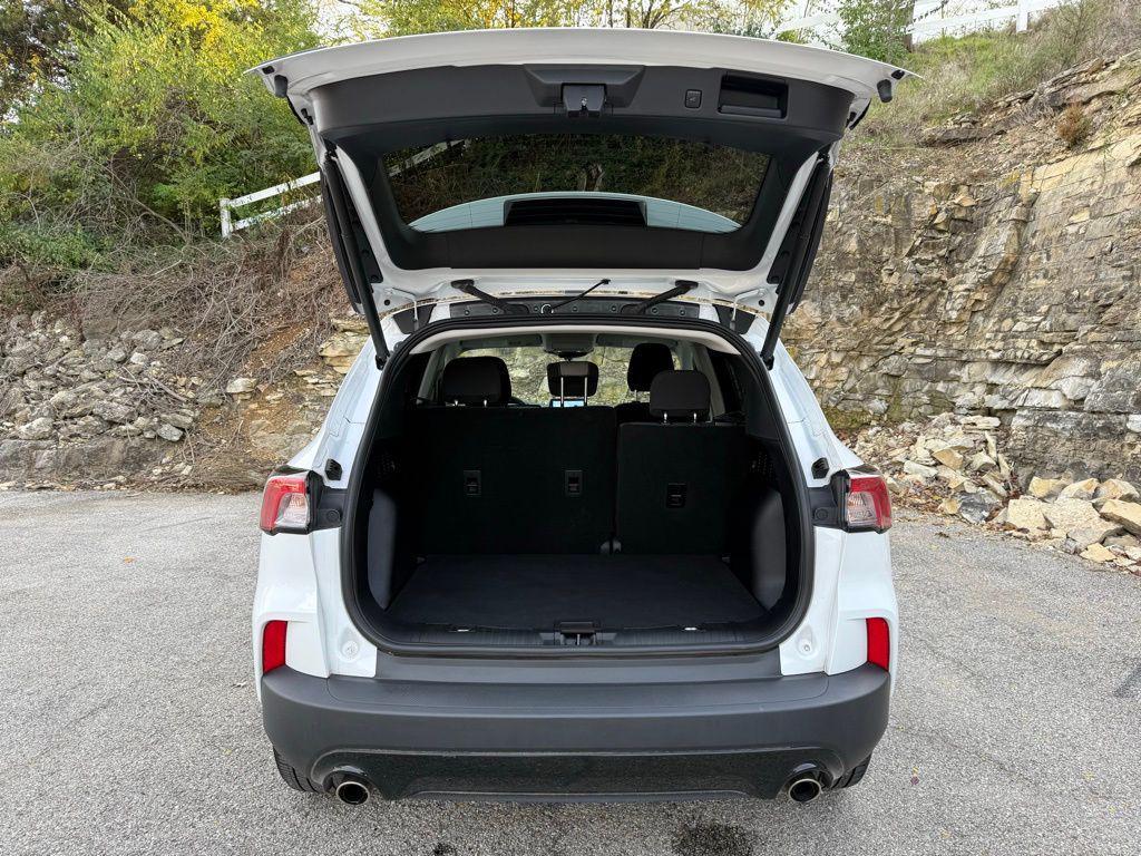 used 2022 Ford Escape car, priced at $20,984