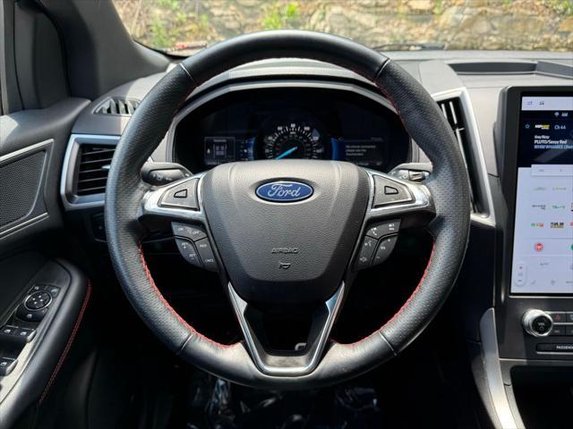 used 2024 Ford Edge car, priced at $29,998