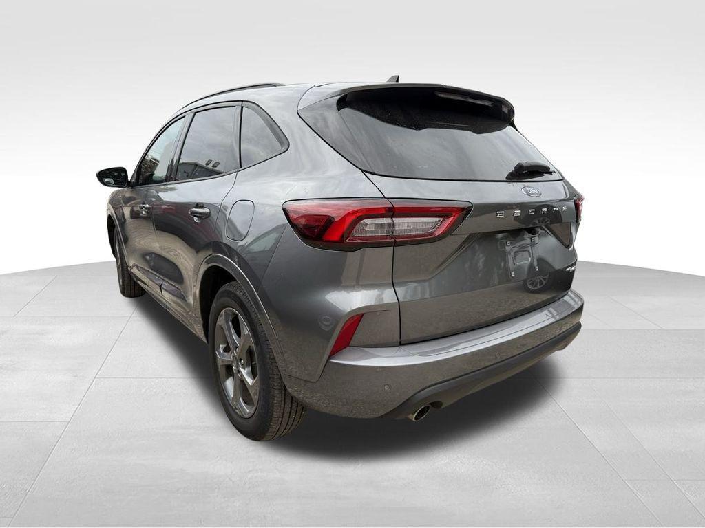 used 2023 Ford Escape car, priced at $25,480