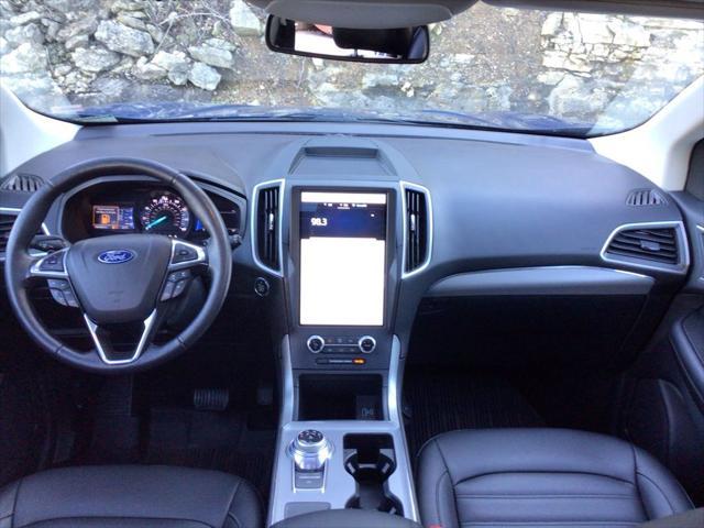 used 2022 Ford Edge car, priced at $25,393