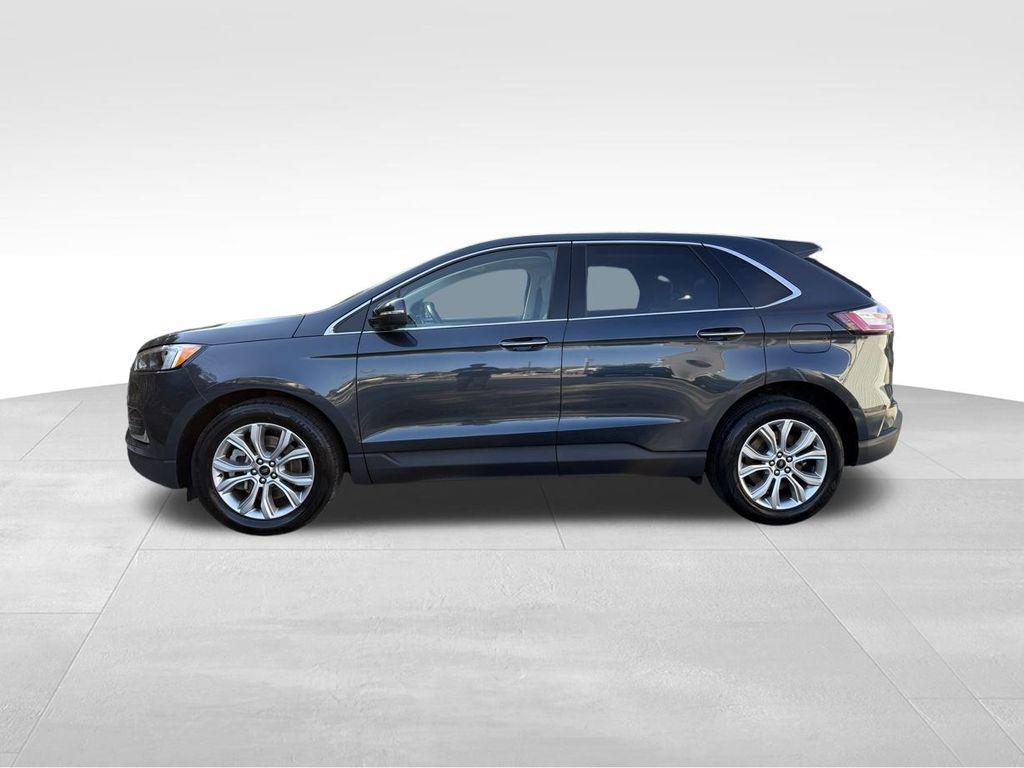 used 2024 Ford Edge car, priced at $29,500