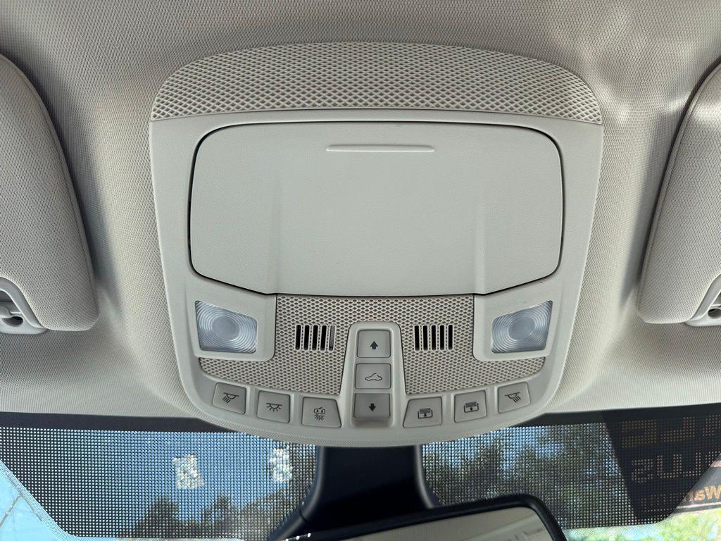 used 2024 Ford Edge car, priced at $26,910