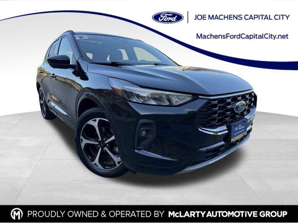 used 2023 Ford Escape car, priced at $26,400