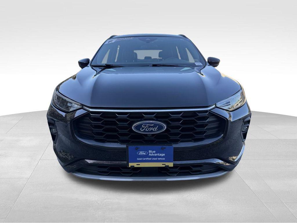 used 2023 Ford Escape car, priced at $26,400