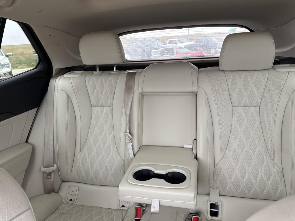 used 2023 Buick Envision car, priced at $28,896