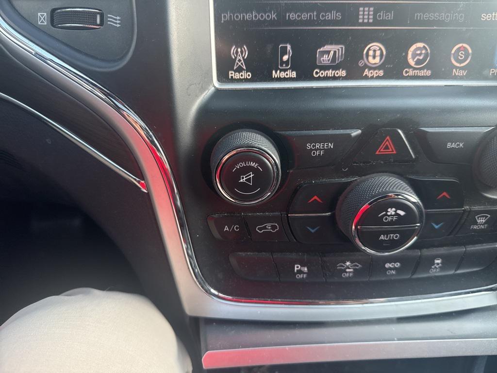 used 2015 Jeep Grand Cherokee car, priced at $12,851