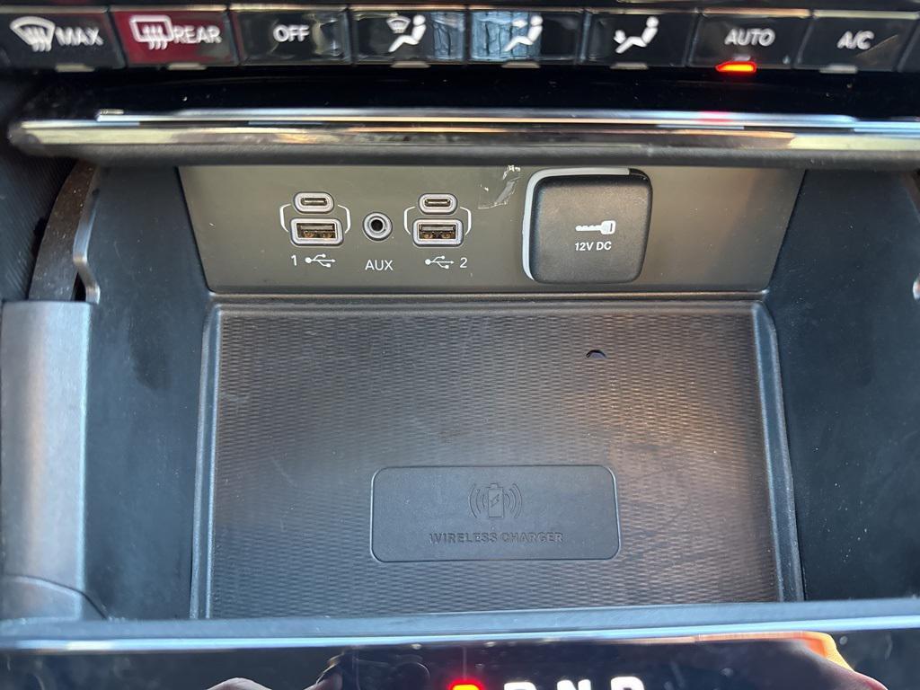 used 2024 Jeep Grand Cherokee car, priced at $31,672