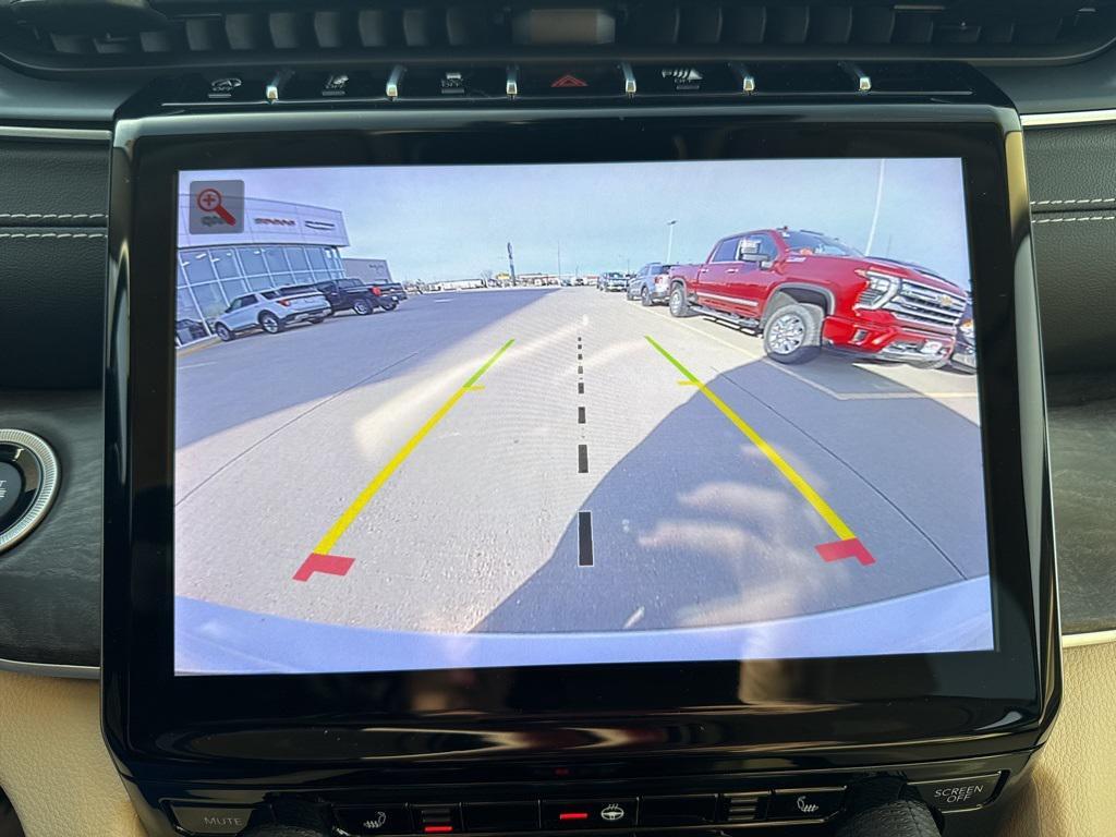 used 2022 Jeep Grand Cherokee car, priced at $32,336