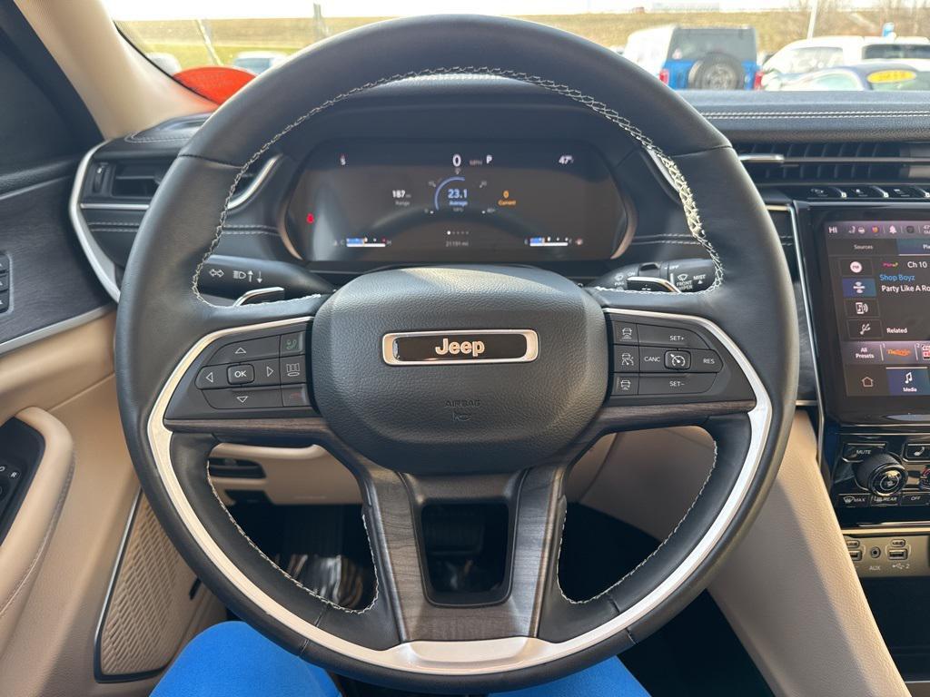 used 2022 Jeep Grand Cherokee car, priced at $32,336