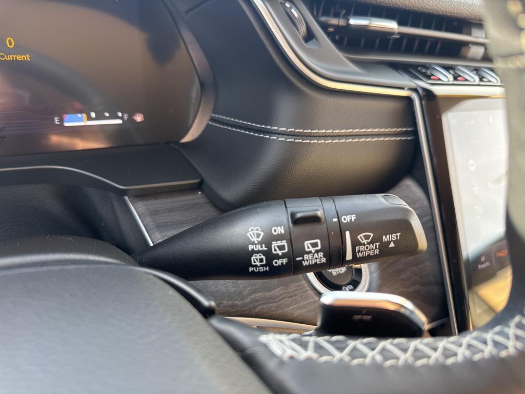 used 2022 Jeep Grand Cherokee car, priced at $32,336