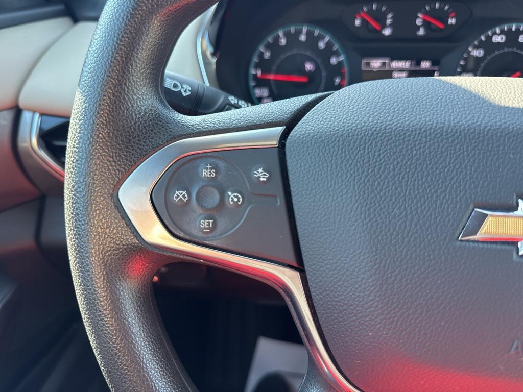 used 2023 Chevrolet Traverse car, priced at $28,959