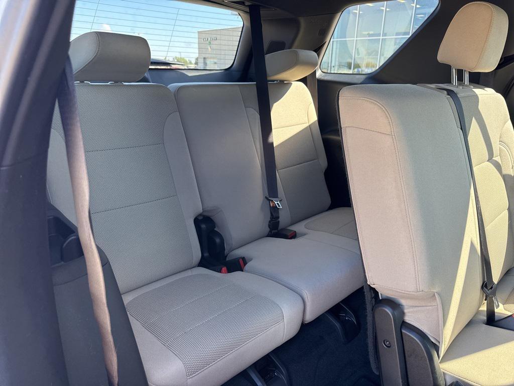used 2023 Chevrolet Traverse car, priced at $28,959