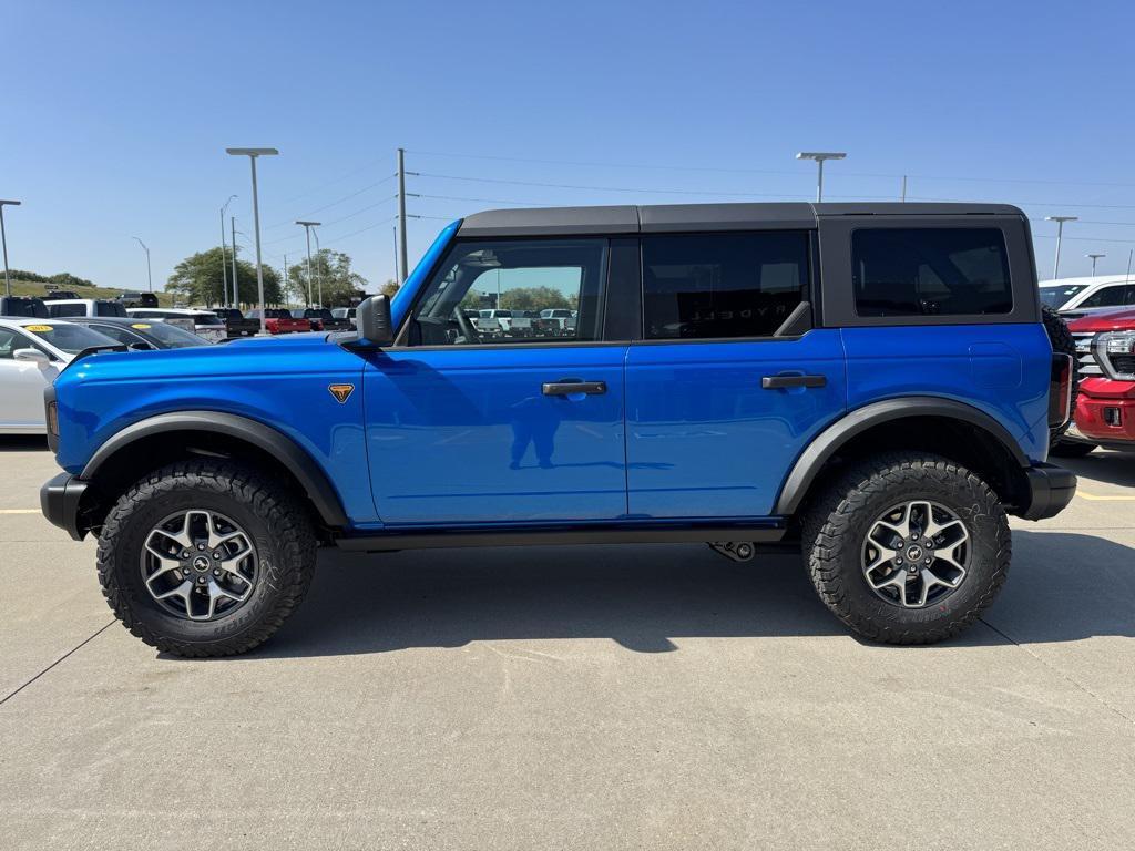 new 2025 Ford Bronco car, priced at $59,925
