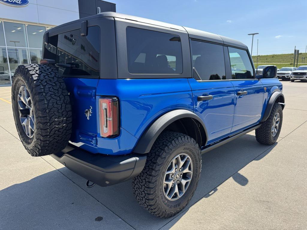 new 2025 Ford Bronco car, priced at $59,925