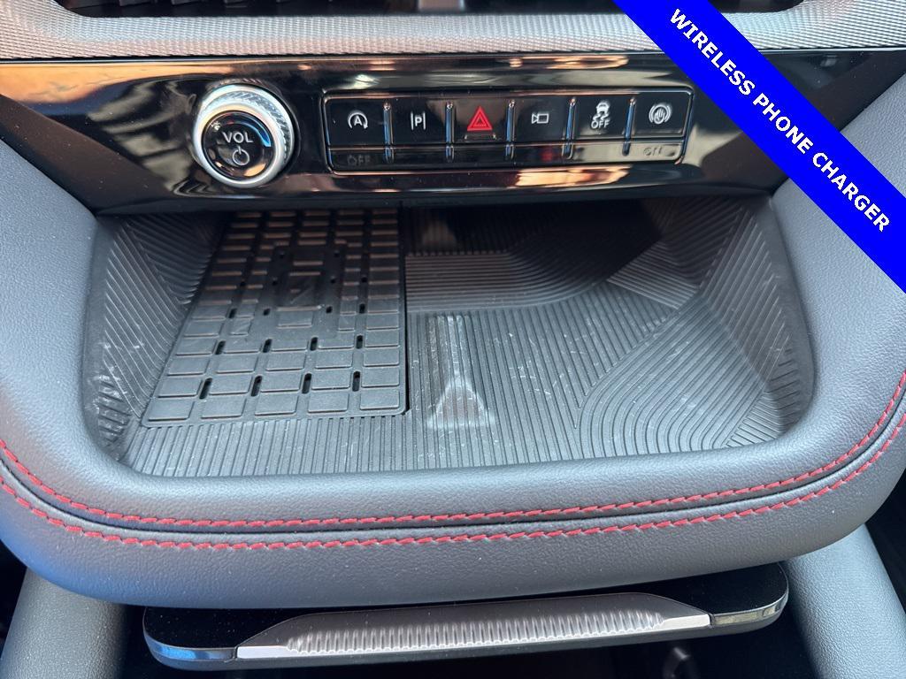 new 2025 Ford Explorer car, priced at $65,086