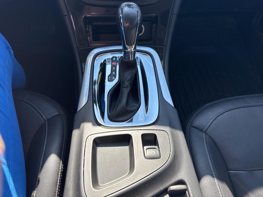 used 2011 Buick Regal car, priced at $4,999