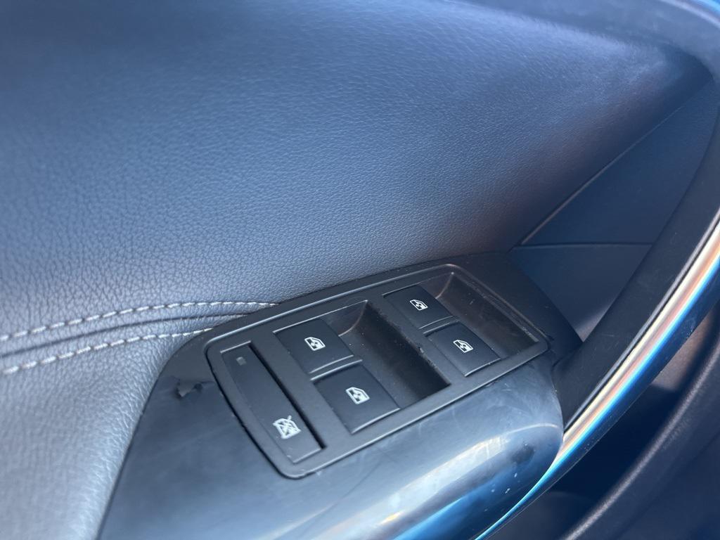 used 2011 Buick Regal car, priced at $4,999