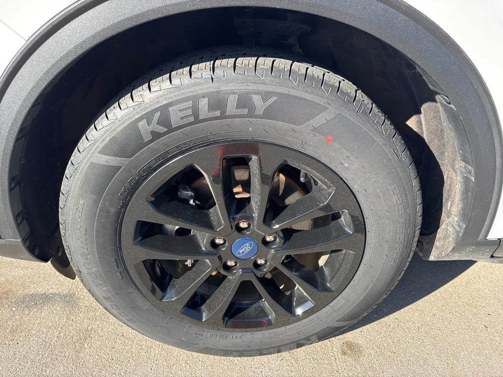 used 2020 Ford Escape car, priced at $15,976