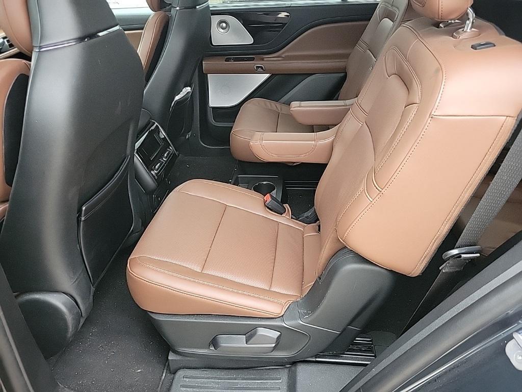 used 2023 Lincoln Aviator car, priced at $49,460