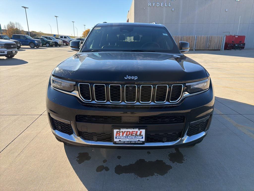 used 2024 Jeep Grand Cherokee L car, priced at $33,571