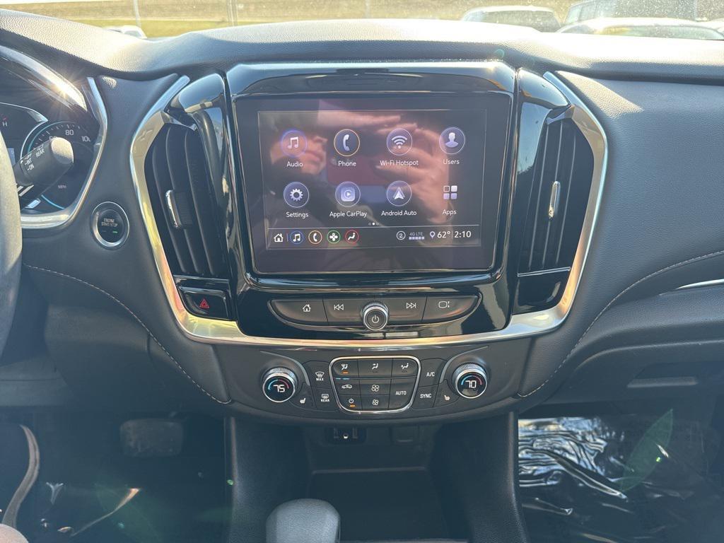 used 2021 Chevrolet Traverse car, priced at $15,901