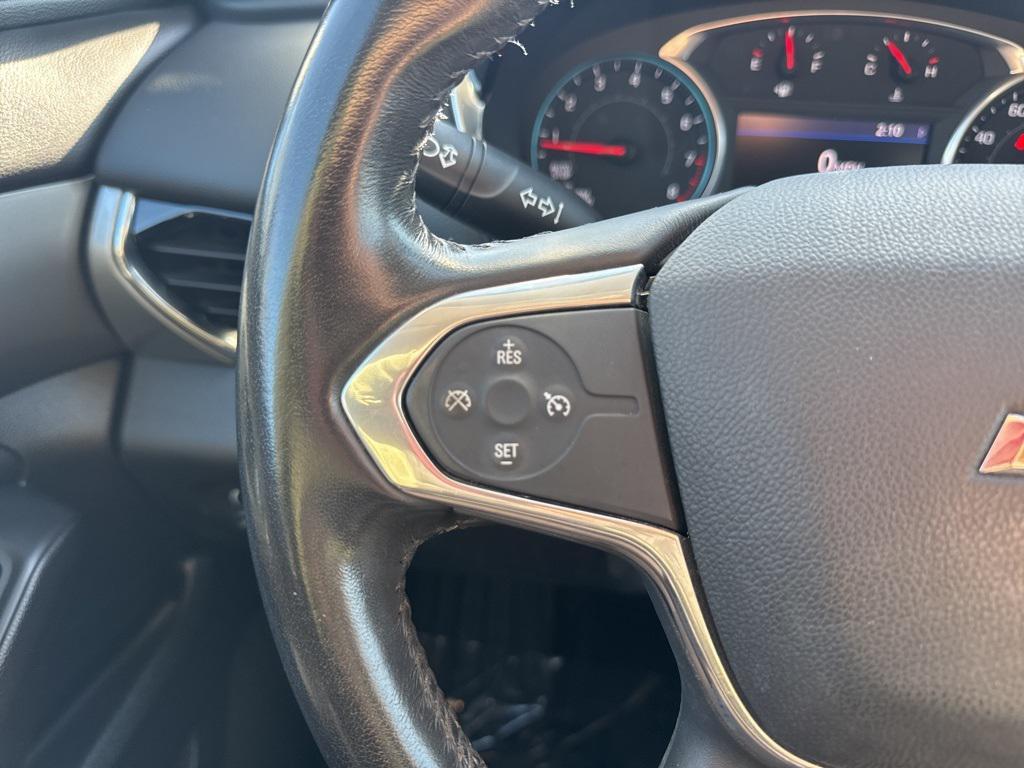 used 2021 Chevrolet Traverse car, priced at $15,901