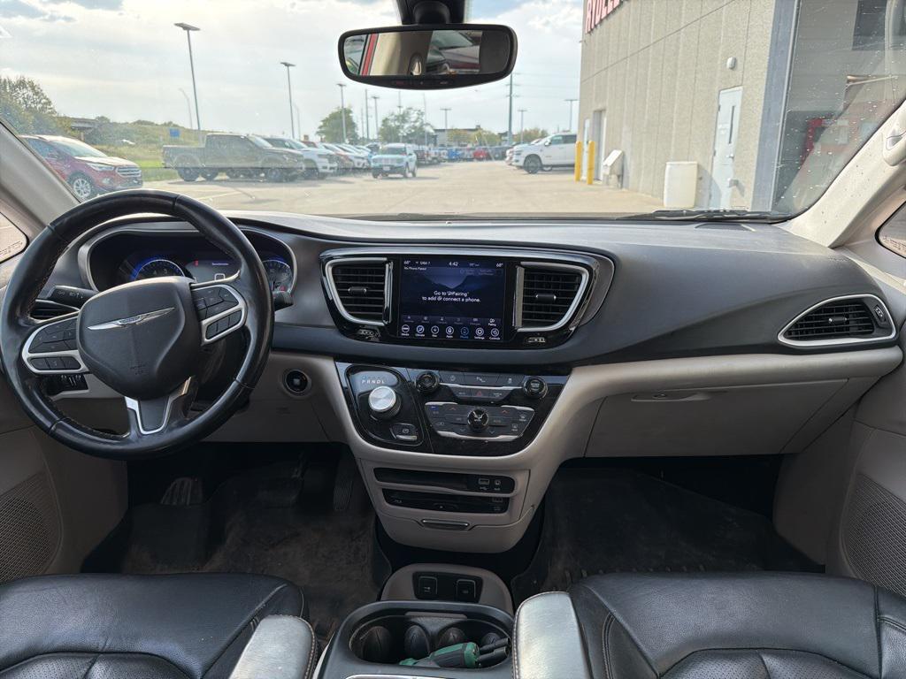 used 2020 Chrysler Pacifica car, priced at $17,299