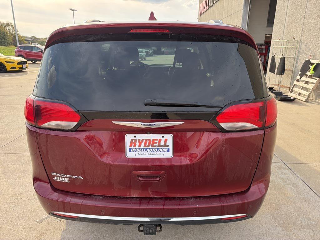 used 2020 Chrysler Pacifica car, priced at $17,299