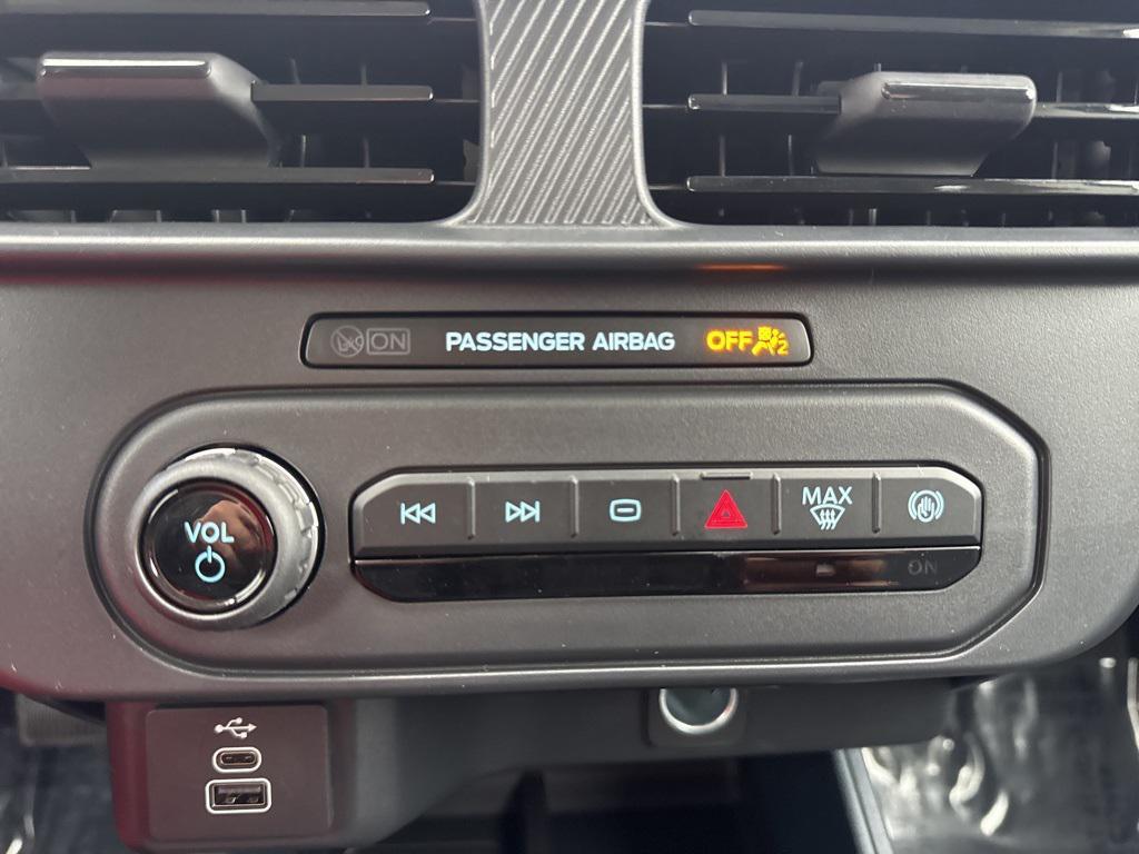 new 2025 Ford Maverick car, priced at $33,299