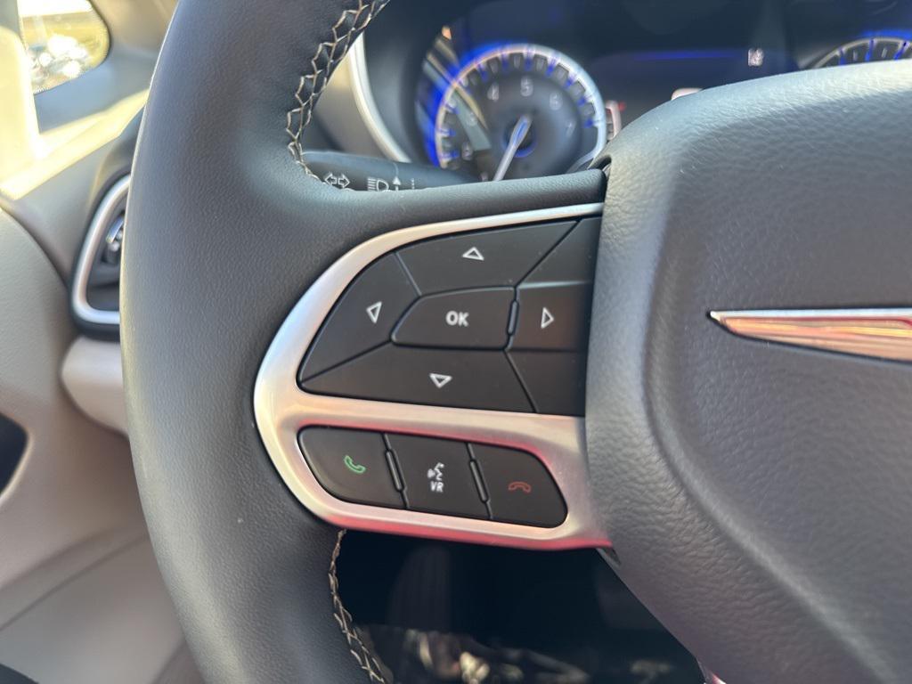 used 2024 Chrysler Pacifica car, priced at $30,161