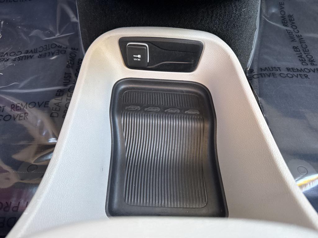 used 2024 Chrysler Pacifica car, priced at $30,161