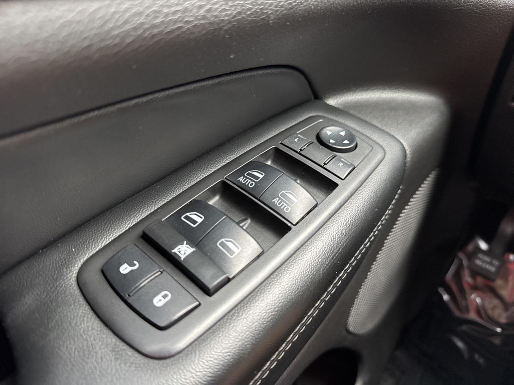 used 2019 Jeep Grand Cherokee car, priced at $18,555