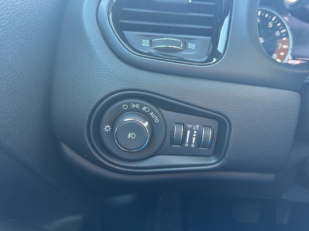 used 2022 Jeep Renegade car, priced at $17,811