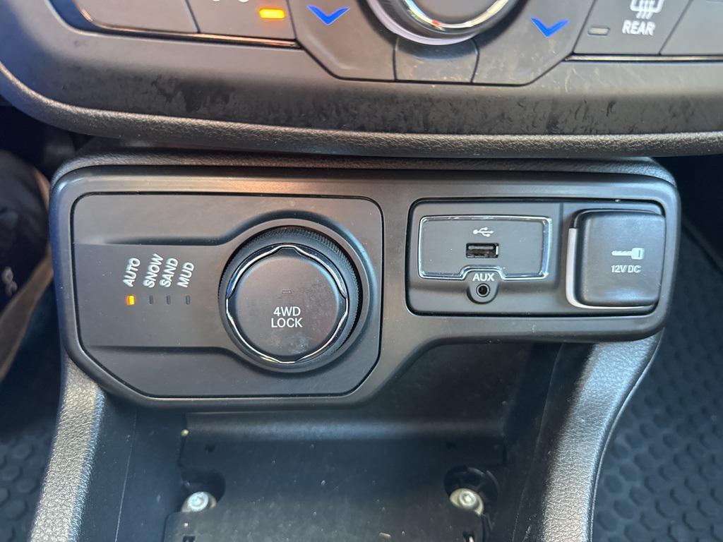 used 2022 Jeep Renegade car, priced at $17,811