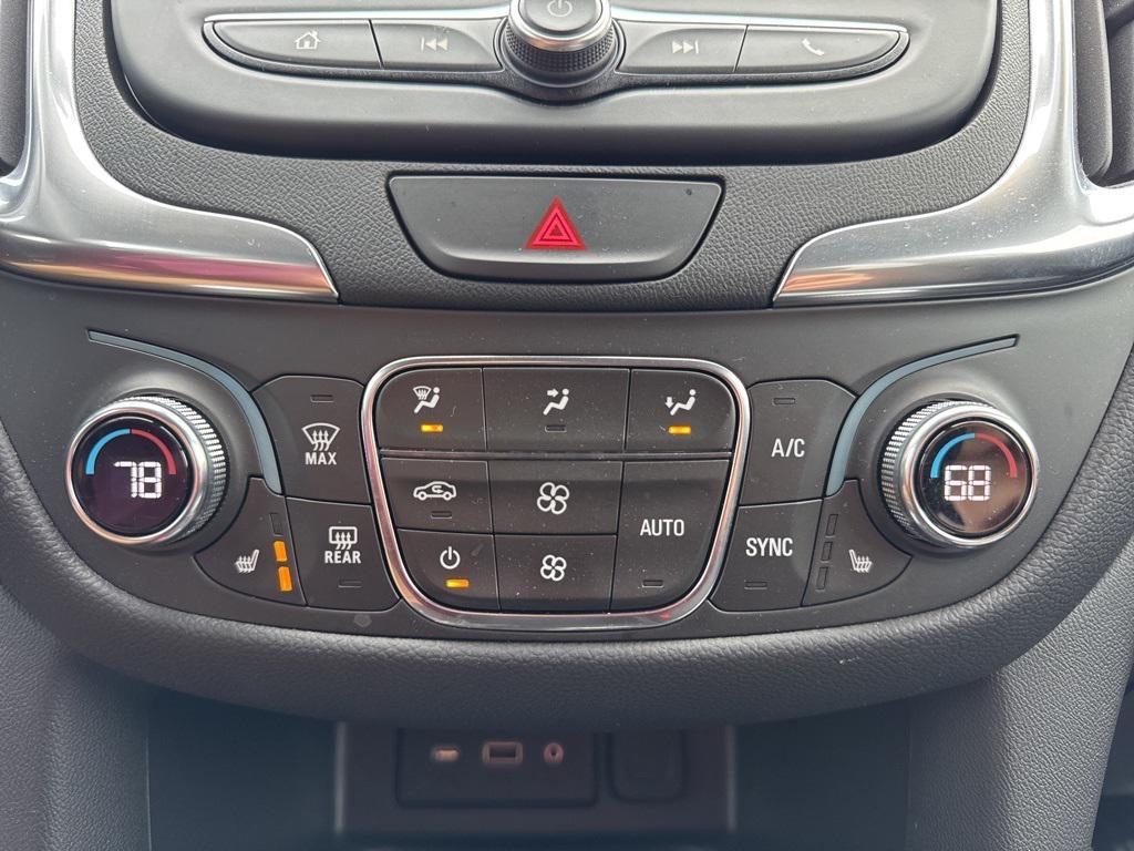 used 2021 Chevrolet Equinox car, priced at $23,115