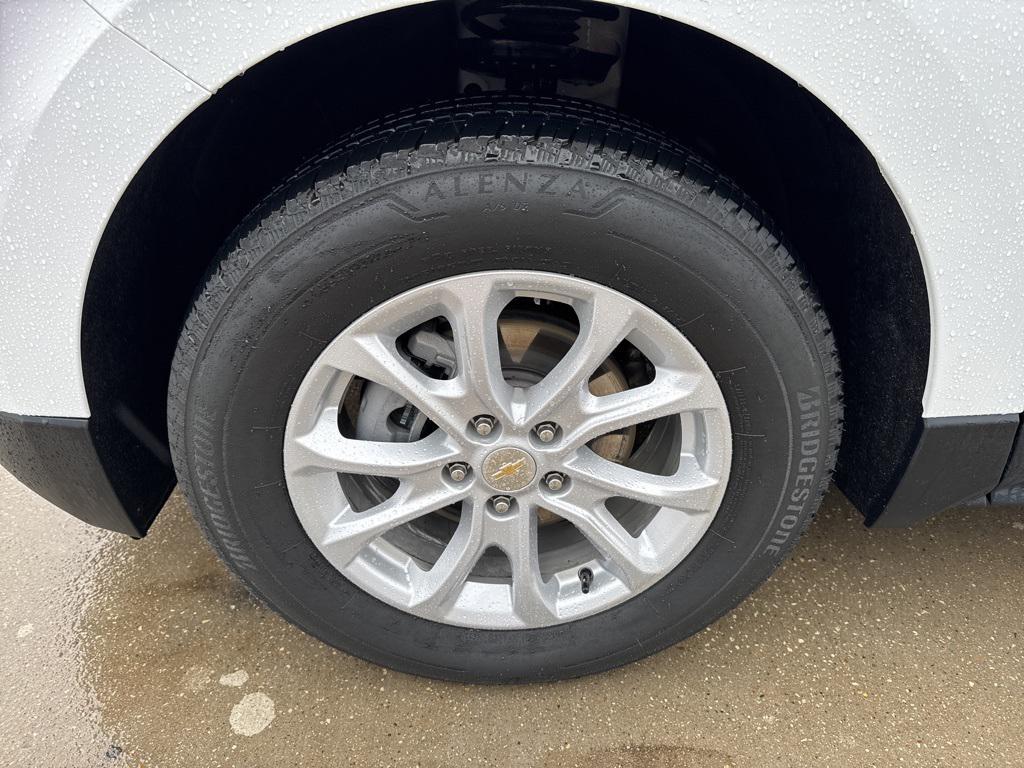 used 2021 Chevrolet Equinox car, priced at $23,115