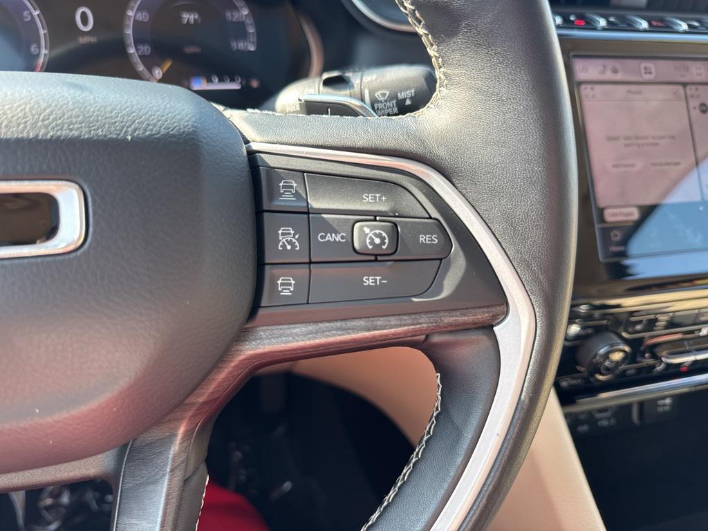 used 2022 Jeep Grand Cherokee car, priced at $29,717