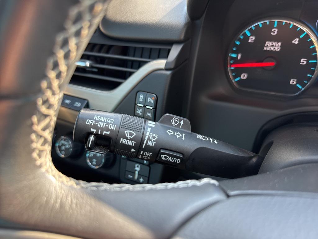 used 2018 GMC Yukon XL car, priced at $27,981