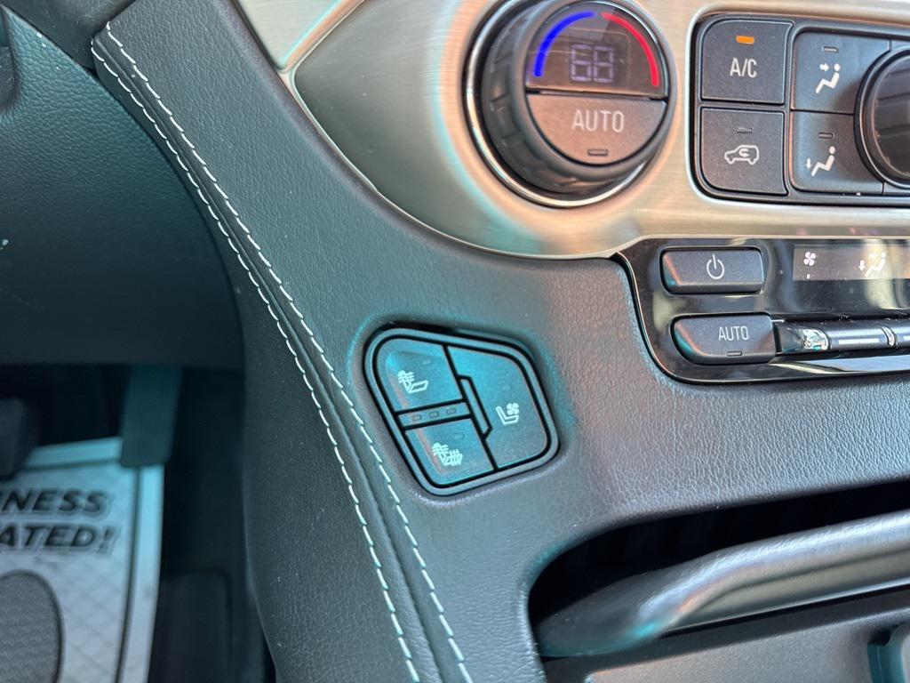 used 2018 GMC Yukon XL car, priced at $27,981