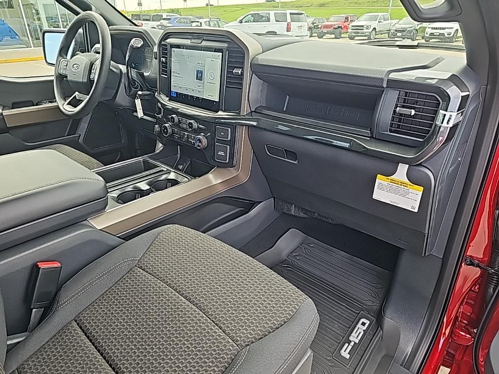 new 2025 Ford F-150 car, priced at $51,327