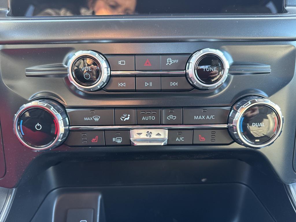 new 2025 Ford F-150 car, priced at $66,621